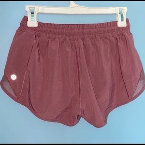 Lululemon hotty hot short size 6